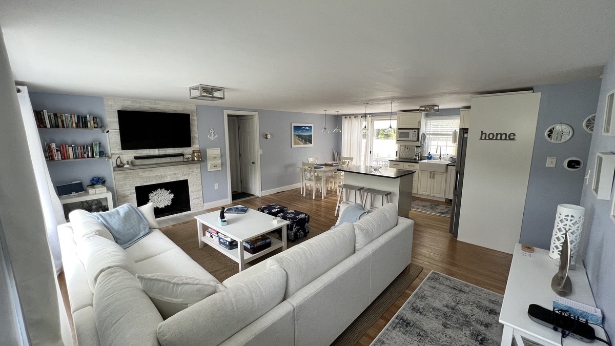 South Yarmouth Cottage | Bright, updated cottage only 1.6 mi to beaches Large private yard w/2 Tier deck.