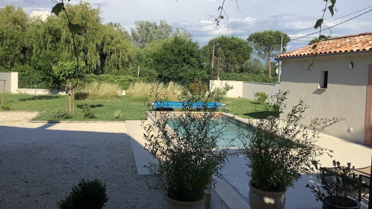 Bedarrides House | Bright villa 115 m2 air-conditioned in a quiet area