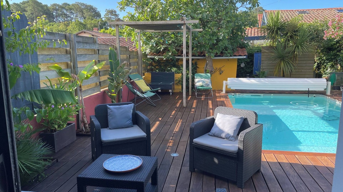 Anglet House | Bright villa with swimming pool between Biarritz and Bayonne near beaches and forest.