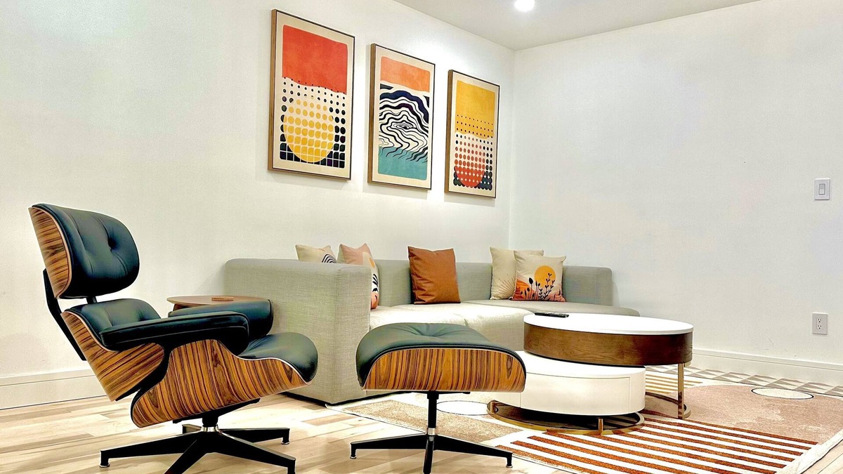 Crown Heights Apartment | Bright, warm, luxe hideaway”w” private backyard