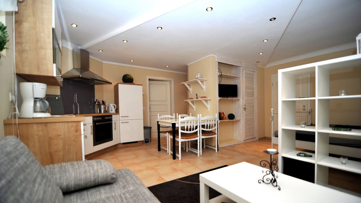 Bad Breisig Apartment | Brightly furnished non-smoking apartment in a quiet location