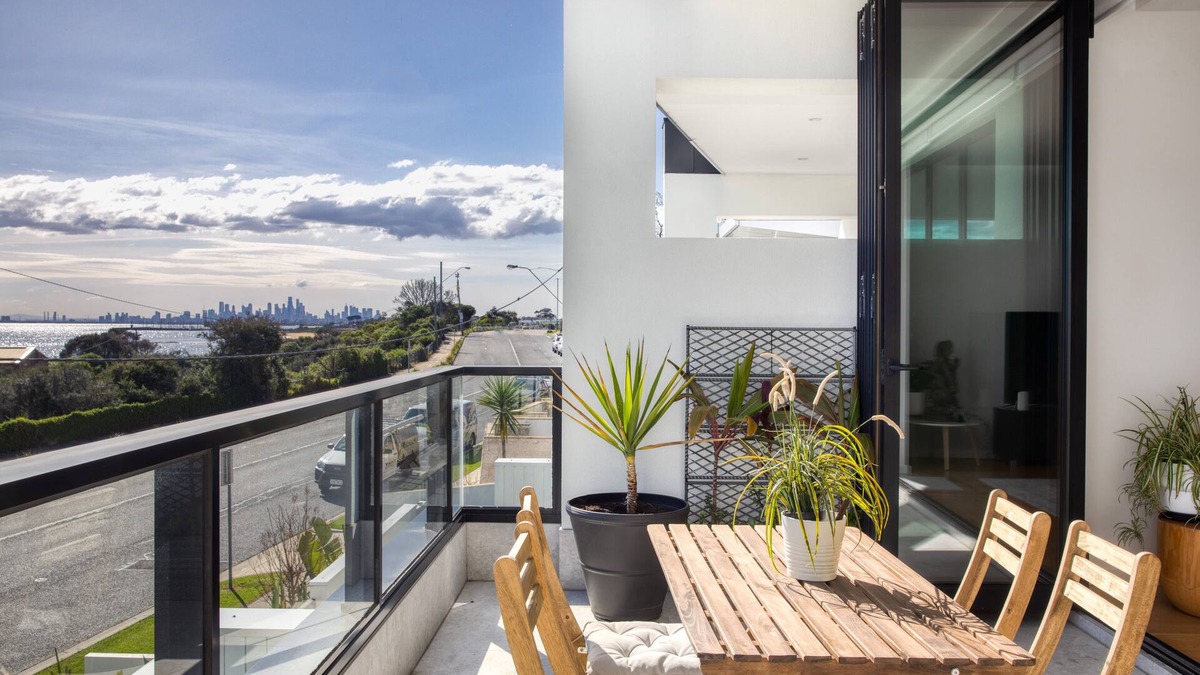 Brighton Apartment | Brighton Beachside Living