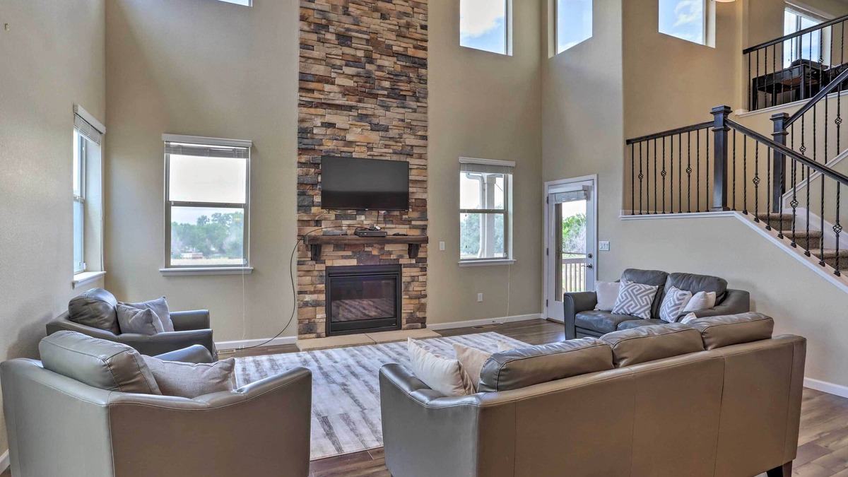 Brighton House | Brighton Family Home ~ 20 Mi to Dtwn Denver!