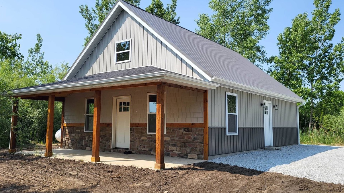 Rensselaer Cabin | Brightstone Lake Cabin 1
