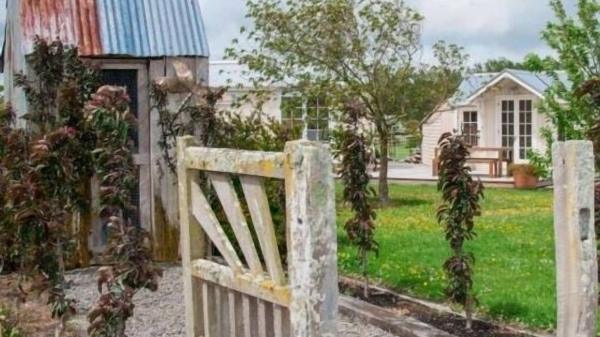 Feilding Cottage | Brindle Cottage a beautiful place to stay