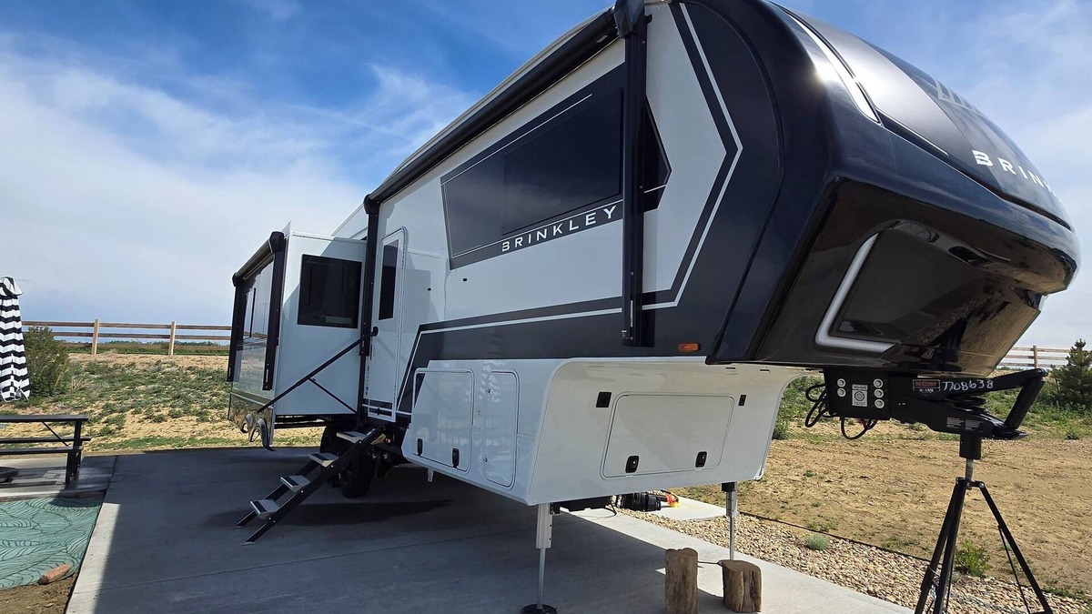 Longmont House | Brinkley Basecamp