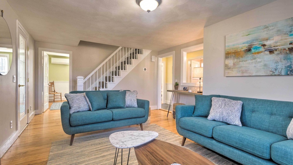 Bristol House | Bristol Home w/Pool ~ 3 Mi to Dtwn & Beach!