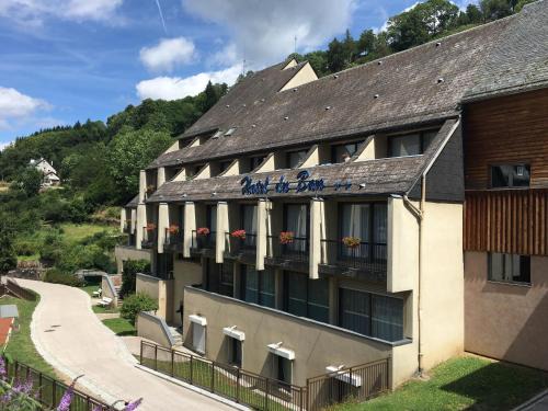 Chaudes-Aigues Hotel | Brit Hotel Du Ban