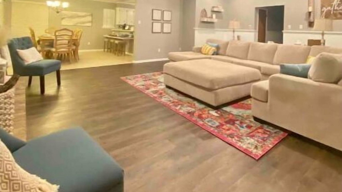 Abilene House | Brit’s Bunkhouse