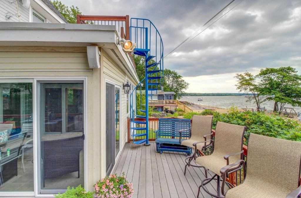 Malletts Bay House | Broadlake