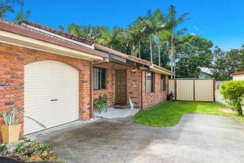Iluka House | Bromeliads