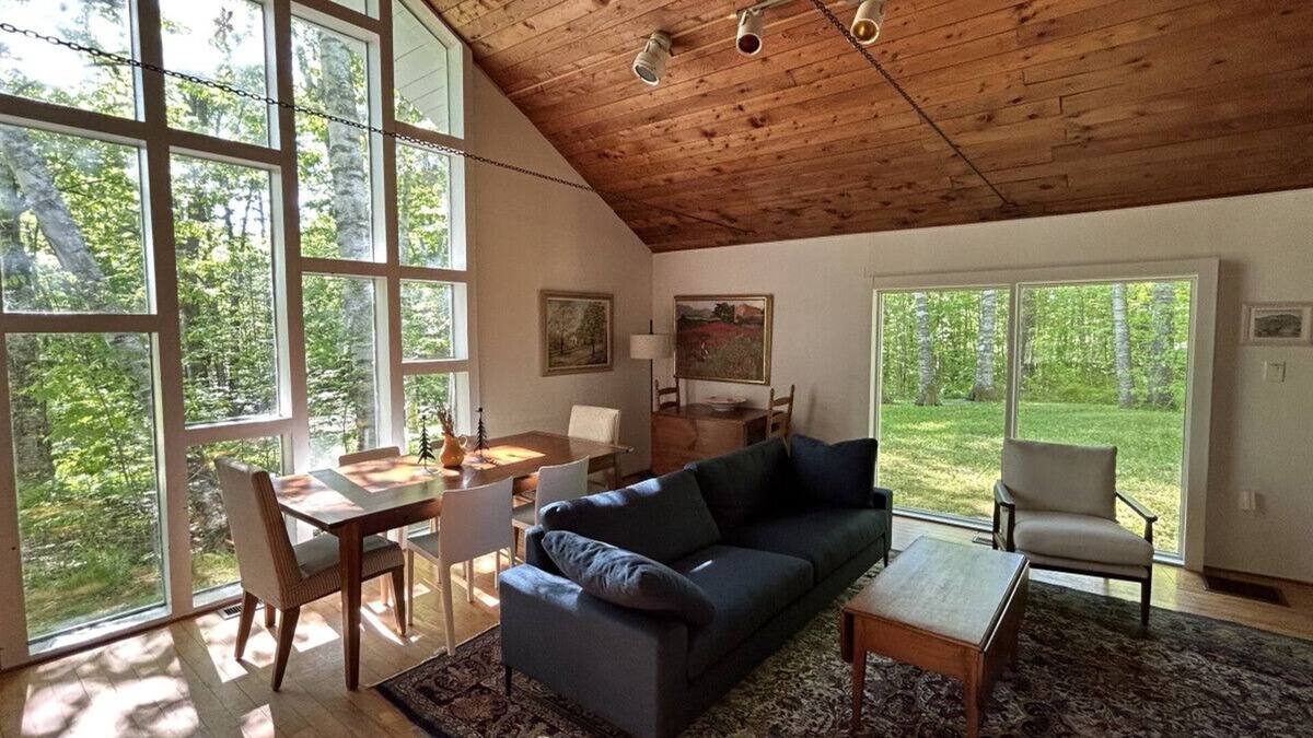 Bromley Mountain Ski Chalet | Bromley Aframe - King Master Bed, Wood Fireplace