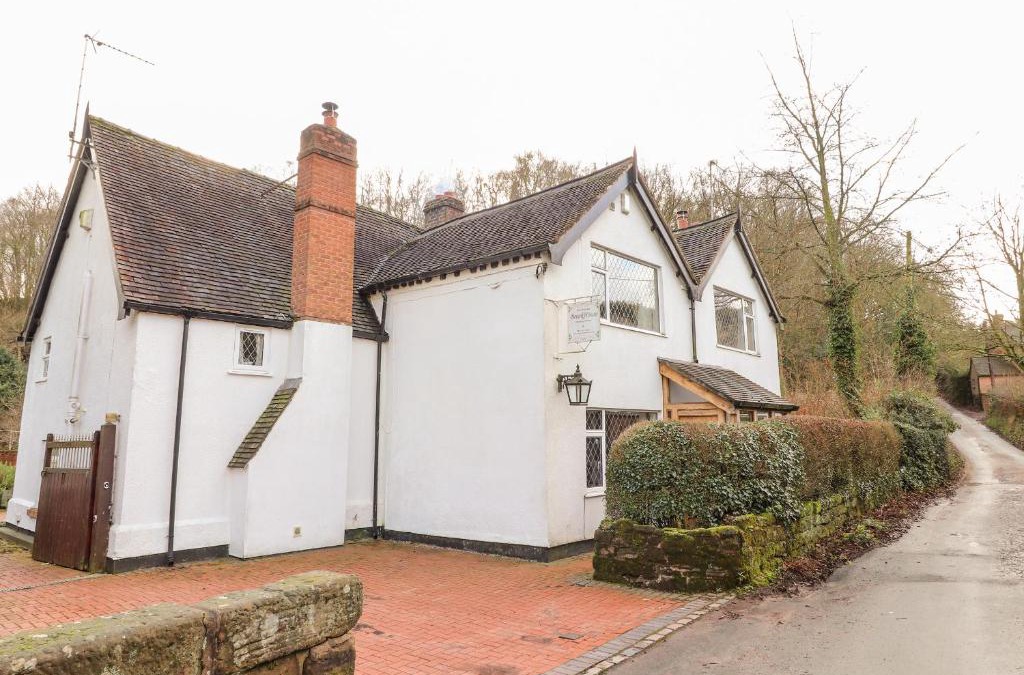 Sugnall House | Brook House