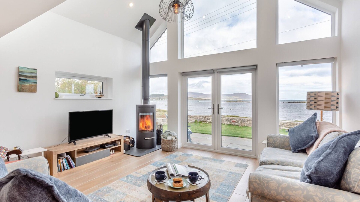 Broadford House | Brooklyn - Four Bedroom House, Sleeps 7