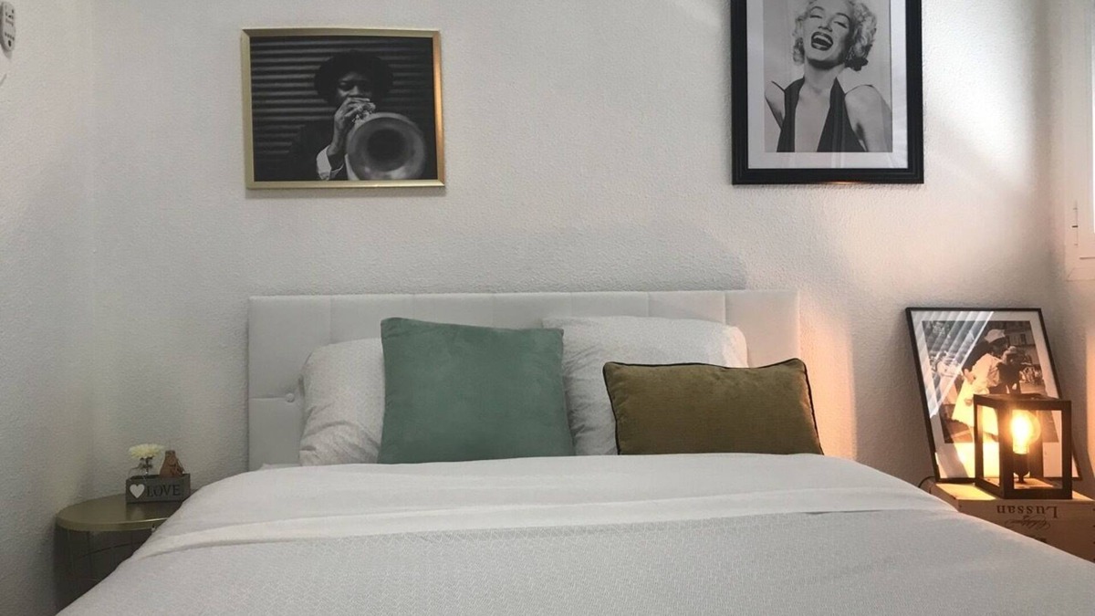 Secteur 4 Apartment | Brooklyn - Modern studio 2 steps from tram A