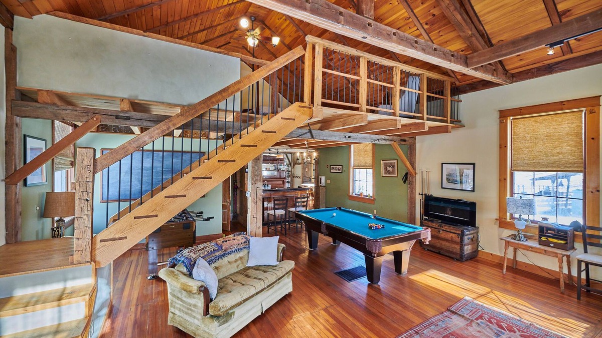Dalton House | Brooksong, the perfect Berkshires getaway