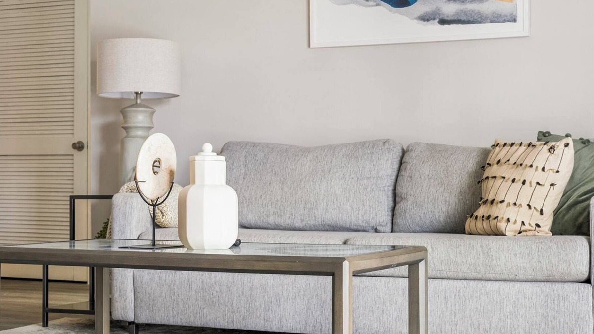 Homewood Apartment | Brookwood 1BD 5 - One Bedroom Apartment, Sleeps 2