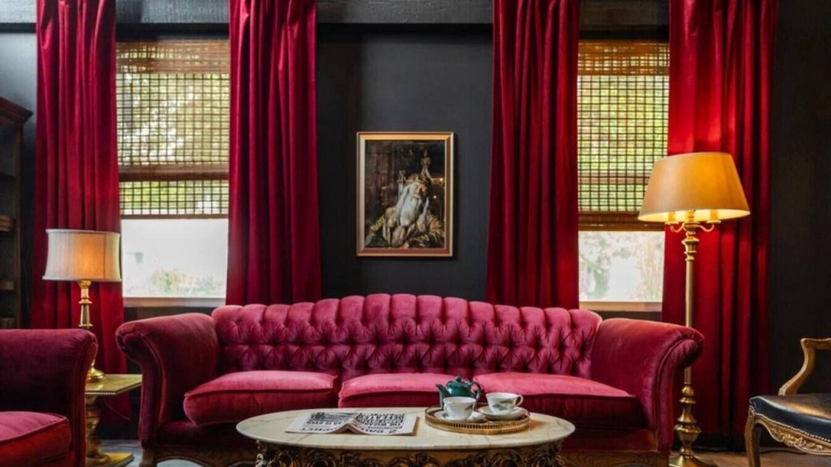 Coeur d'Alene Apartment | Broomsticks, Harry Potter themed BNB