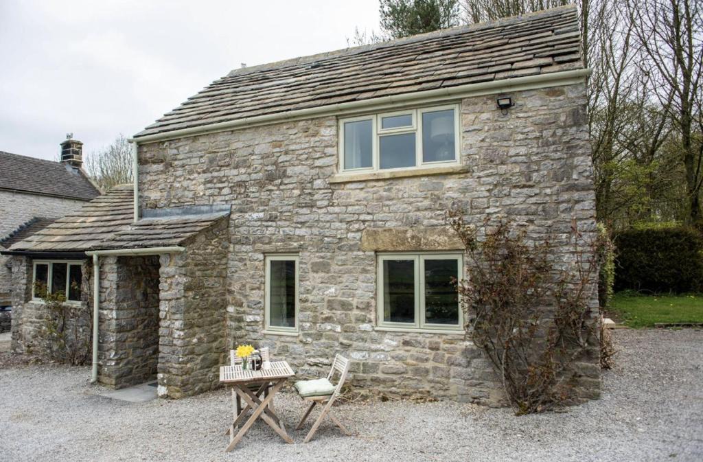Foolow House | Brosterfield Cottage - two bedroomed option