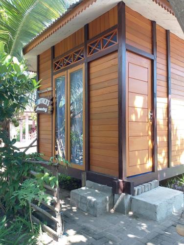 Bunaken House | Brothers Homestay