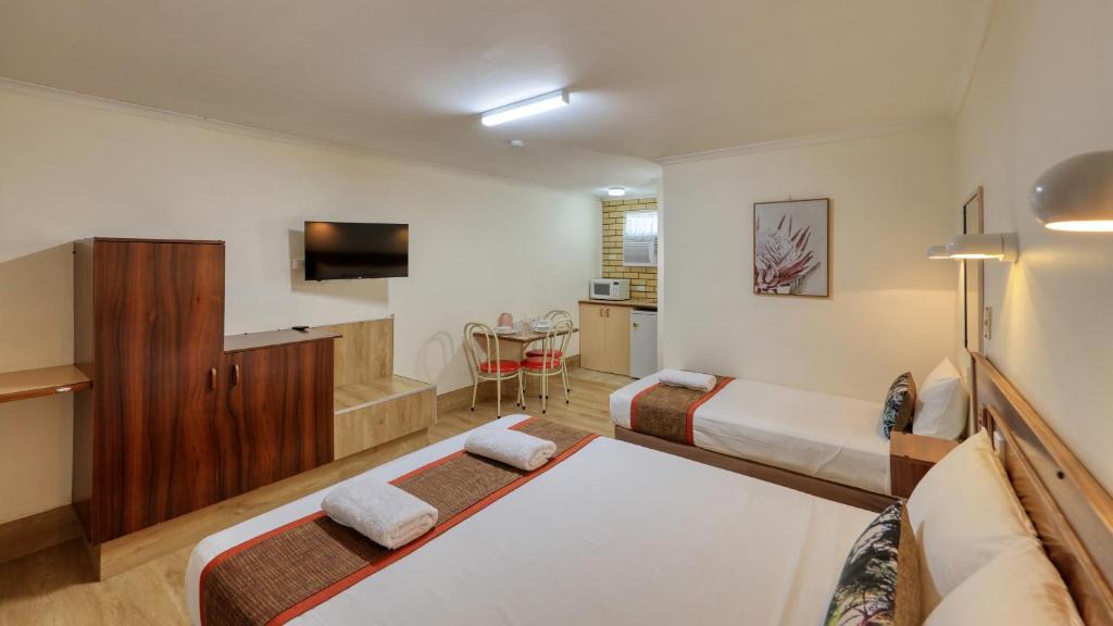 Roma Hotel | Bryants Motel Roma