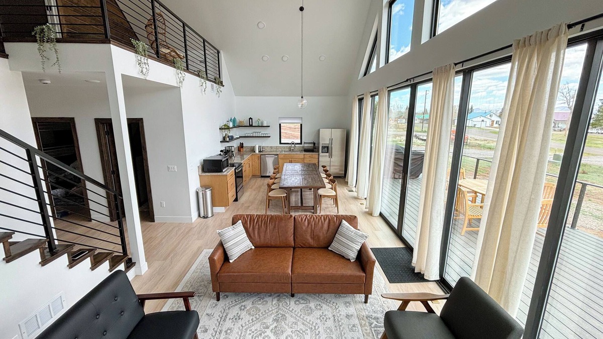 Hatch House | Bryce, Zion National and State Park Retreat
