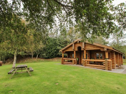 Welsh Frankton House | Brynallt Country Park