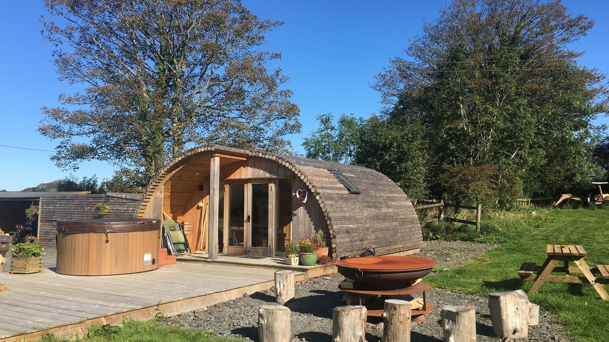 Devils Bridge RV Rental | Brynllwyd Glamping
