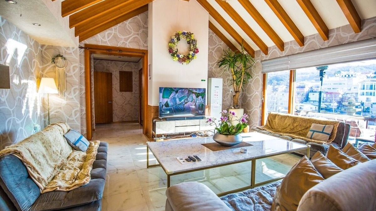 Hongji House | BS Tailored Service Home near Gyeongbokgung
