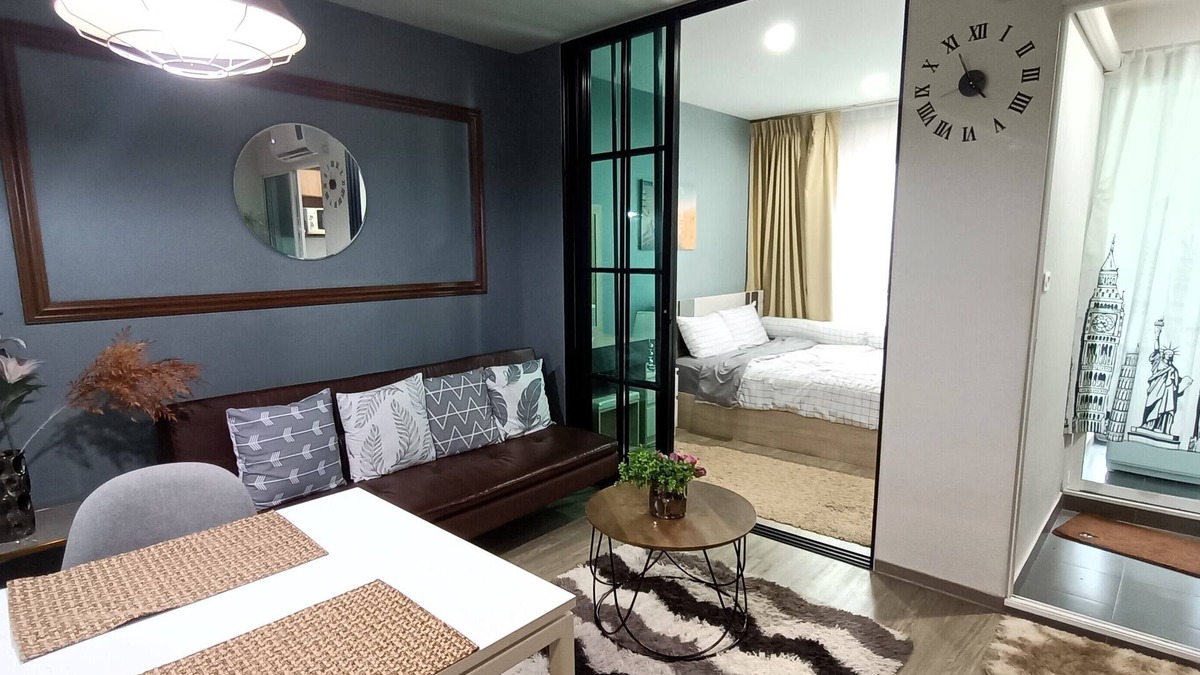 Phra Khanong Condo | BTS Bangchak Serenity: High-Speed Wi-Fi, Free Pool & Gym, HBO, Washer, Kitchen