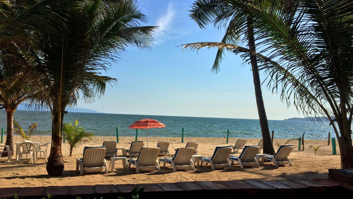 Bucerias Apartment | BUCERIAS~Beachfront~10 STEPS TO THE BEACH~Tropical Gardens and Great location!