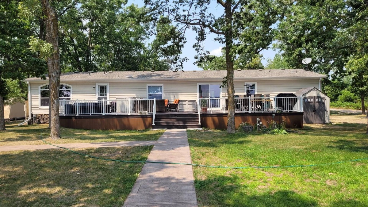 Ottertail House | Buchanan Lake in Ottertail, MN Private Beach Front Lake Home for Rent