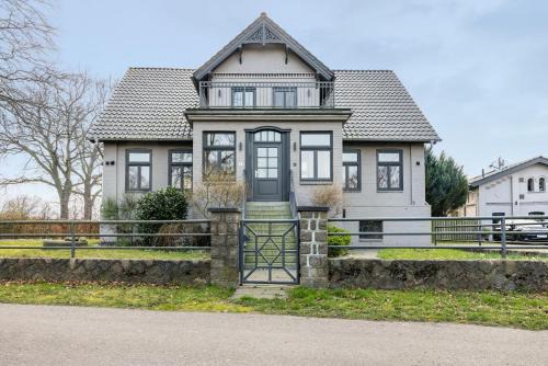 Delingsdorf House | Buchenhof