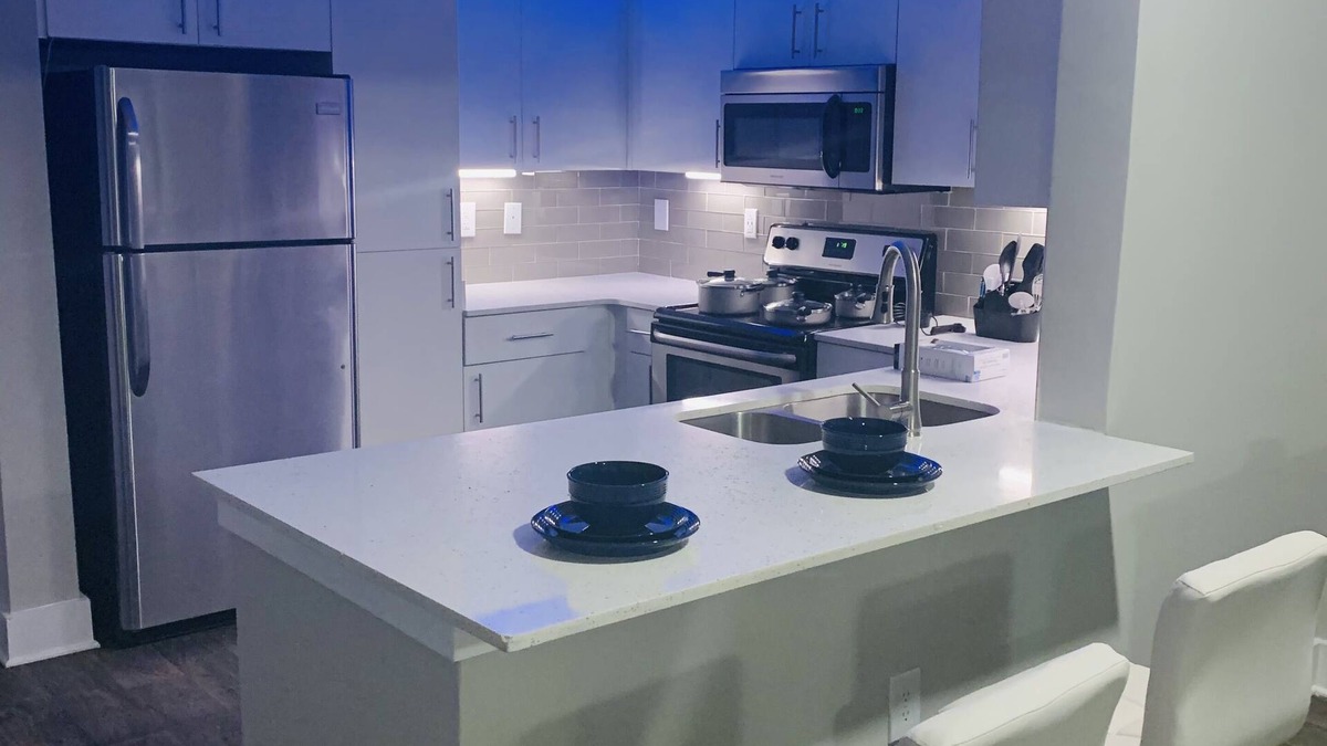 Lindbergh Condo | Buckhead Retreat