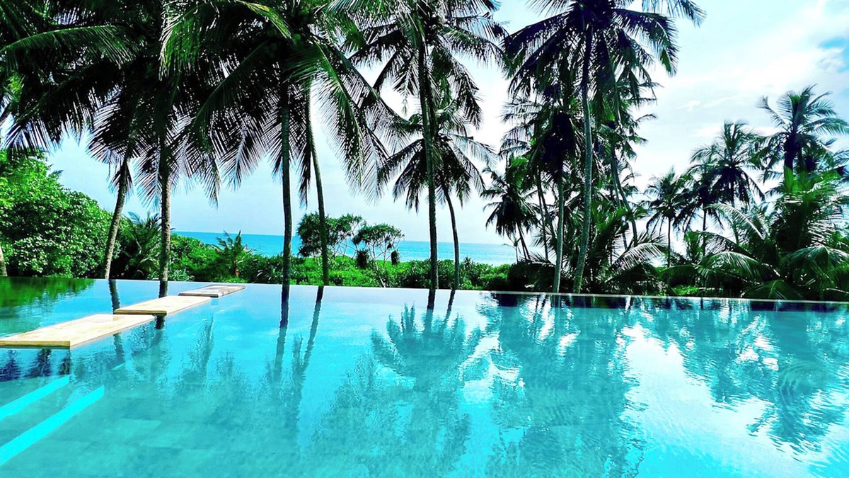 Rekawa Hotel | Buckingham Place