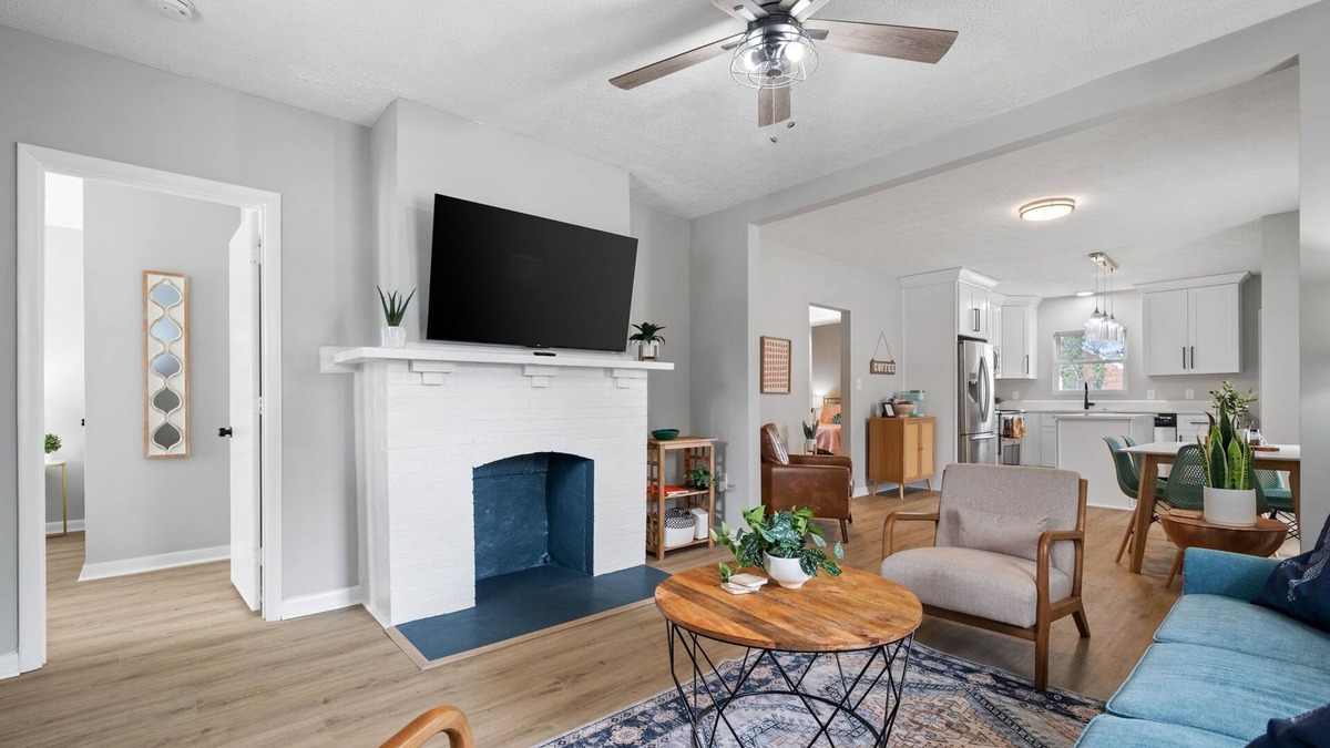 Buckroe Beach House | Buckroe Beach House ~ Walk to Beach/Only 3 Blocks! Close to VA Hospital!