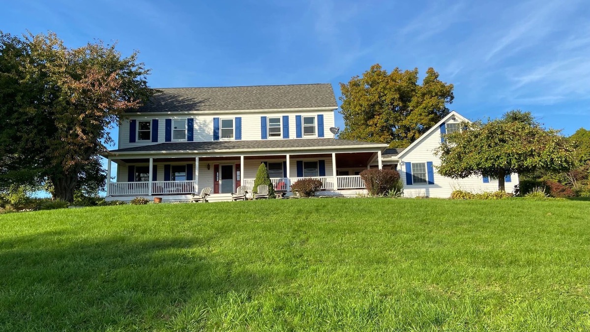 Hollowville House | Bucolic Sanctuary within 20 mins to Hudson NY or Great Barrington MA