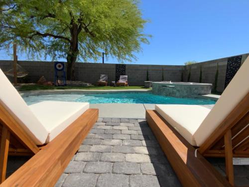 Highland Hills House | Buddha Gem, Central 6 Bed Room Luxury Home with Pool Hot Tub Game Room and much more