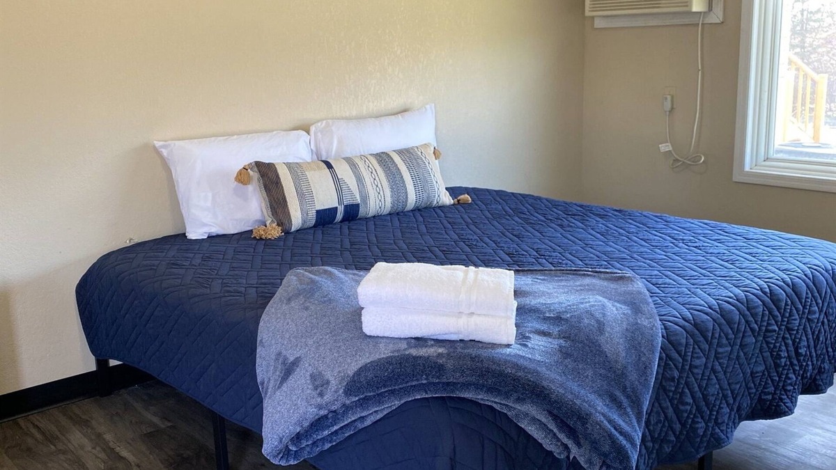 Hastings House | Budget-Friendly Comfort
