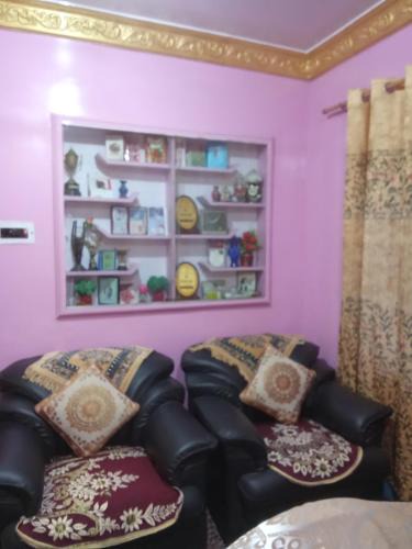 Rajbagh House | Budget friendly House Rajbagh Srinagar Kashmir
