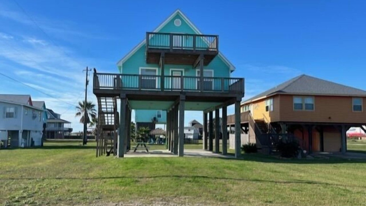Surfside Beach House | Budget friendly, fun, great location & clean! You found your next vacation home.