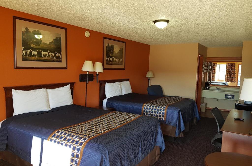 Eastland Hotel | Budget Host Inn Eastland