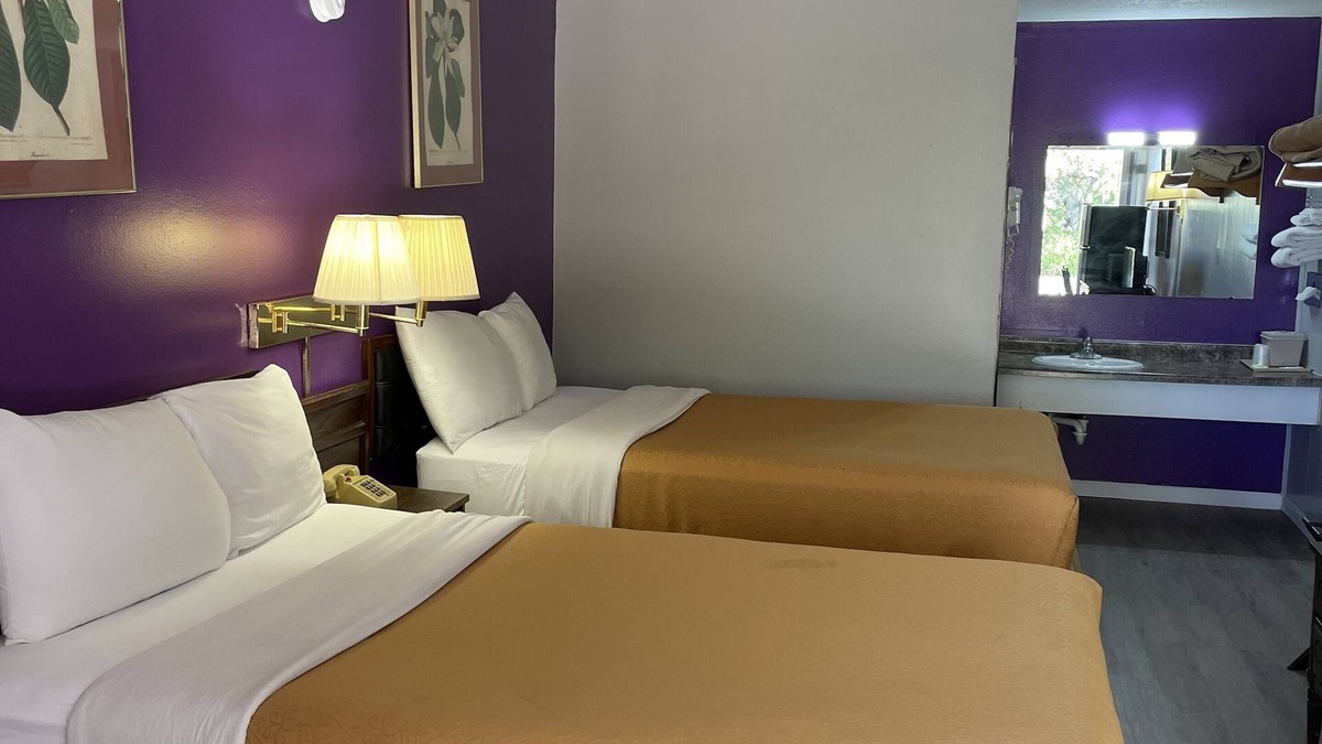 Greenup Hotel | Budget Host Inn Greenup