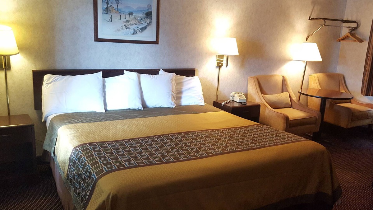 Somerset Hotel | Budget Host Inn Somerset
