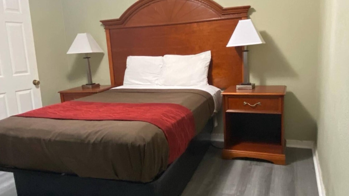 South Hill Hotel | Budget Inn Express