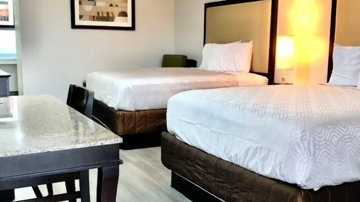 Denison Hotel | Budget Inn