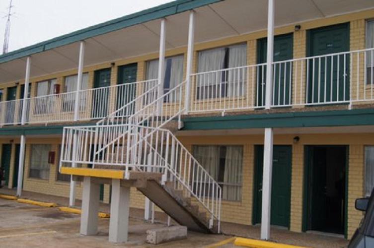 University Hotel | Budget Inn