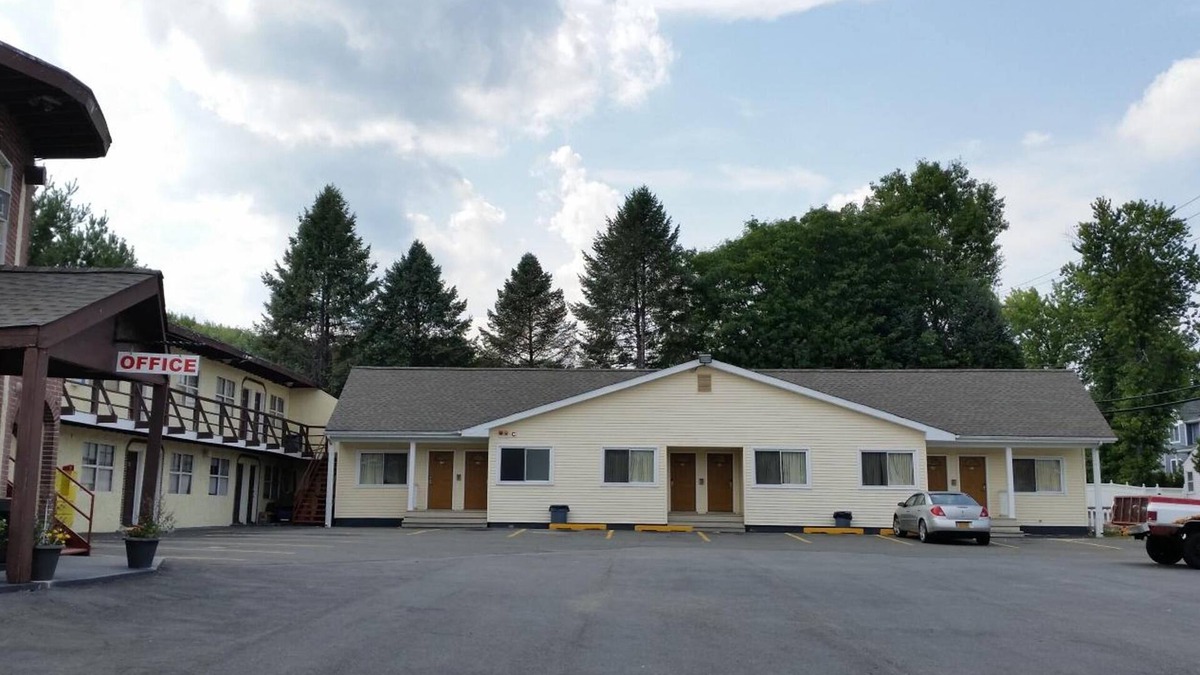 Stony Point Hotel | Budget Motor Inn - Stony Point