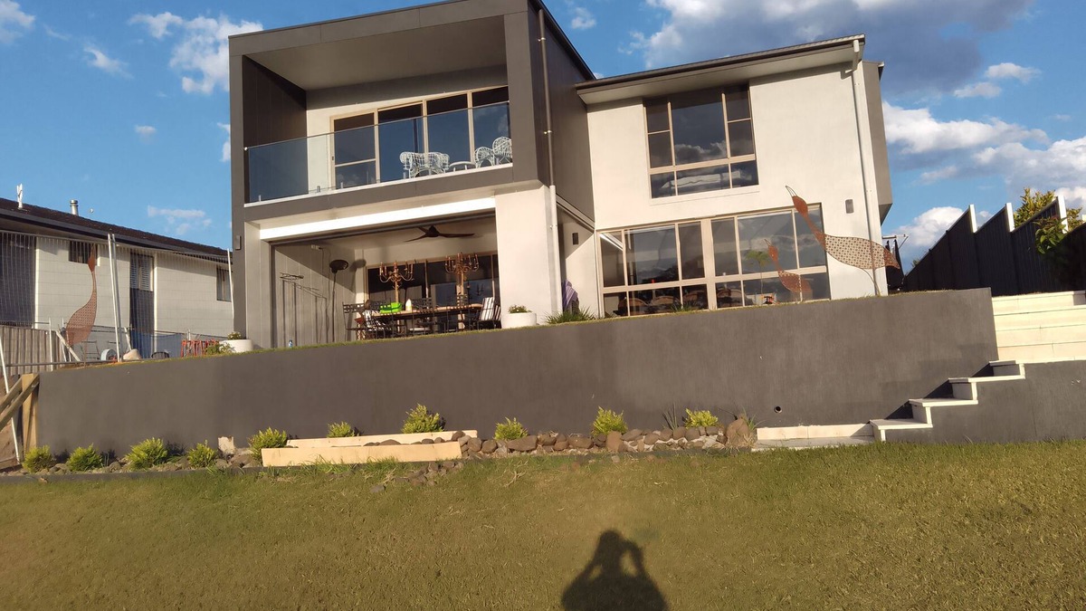 Port Macquarie House | Buena Vista Canal View, luxurious centrally located home to attractions.