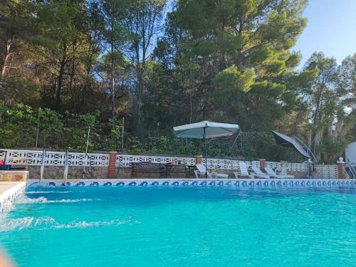 Lliria House | Buenas vistas y privacidad, tranquila y fresca villa en el bosque de Valencia con una magnífica piscina de 80m2